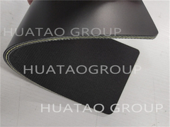 Przetłoczony pas do wstępnego sprężania włókien drewnianych lub sztuczek w produkcji paneli drewnianych.