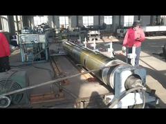 Film instruktażowy dotyczący uruchomienia wałka kalandra miękkiego