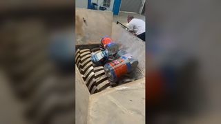 Niszczarka z metalowym bębnem z podwójnym wałem, zwiększająca wydajność wytapiania