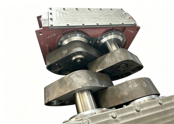 Thin Oil Vibrating Screen Exciter Gear Driven Mining Equipment High Frequency Stable Output