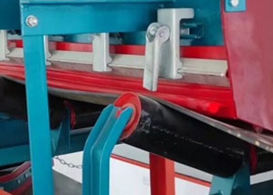 Urethane Conveyor Belt Skirting Roll 15 Meter Length Mining Conveyor Accessories