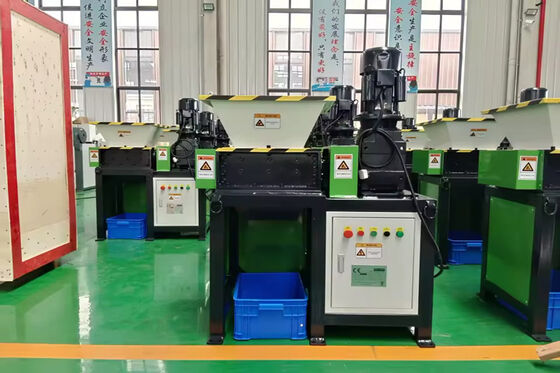 Double Shaft Shredder 380V/60Hz for Southeast Asia Market