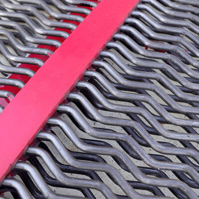 Przeciwzaciskowe samoczyszczeniowe siatki drutowe do płynnego przesiewania kopalni węgla