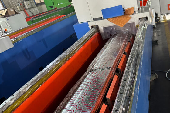 Wysokowydajna szlifierka do ostrzy do obróbki części samochodowych