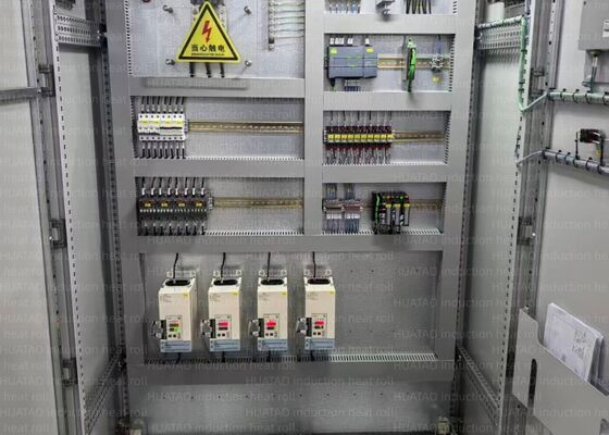 Ciśnienie liniowe 200 do 300 psi Wałek wytłaczający z twardym chromowaniem Wałek do wytłaczania indukcyjnego Wałek grzewczy z twardym chromowaniem Prędkość liniowa maks. 150 mm