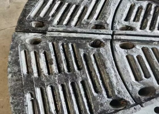 Wysoce odporne na ścieranie wykończenia gumowe do młyna kulkowego z długą żywotnością i powierzchnią oczyszczoną cieplnie