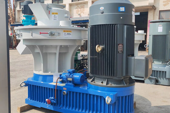 Hydrauliczna maszyna do bryketu z biomasy 25 ton Ciśnienie do piły
