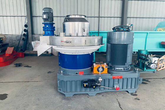 Hydrauliczna brykietarka do łodyg bawełny i słomy