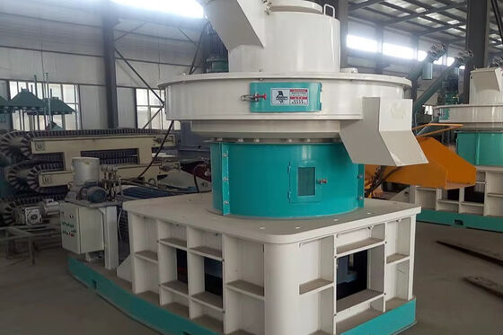 Prasa hydrauliczna z brykietą o średnicy 70 mm do ogrzewania komercyjnego